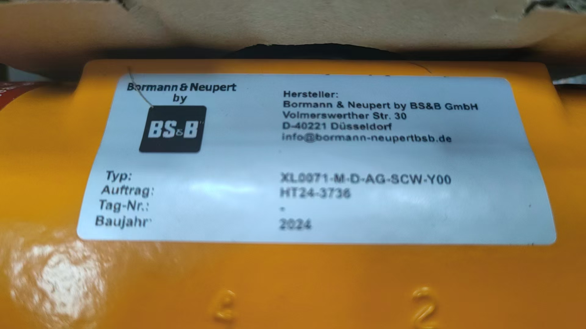 1760147314876471.jpg BS&B1.jpg