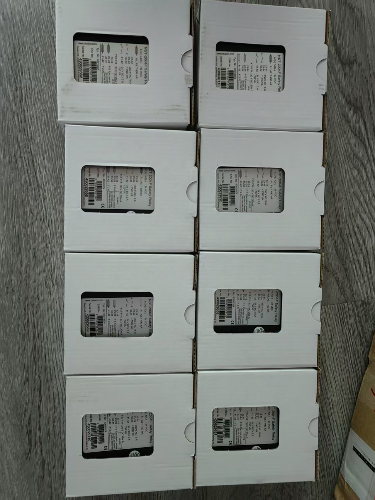 1760148738935781.jpg DUELCO1.jpg